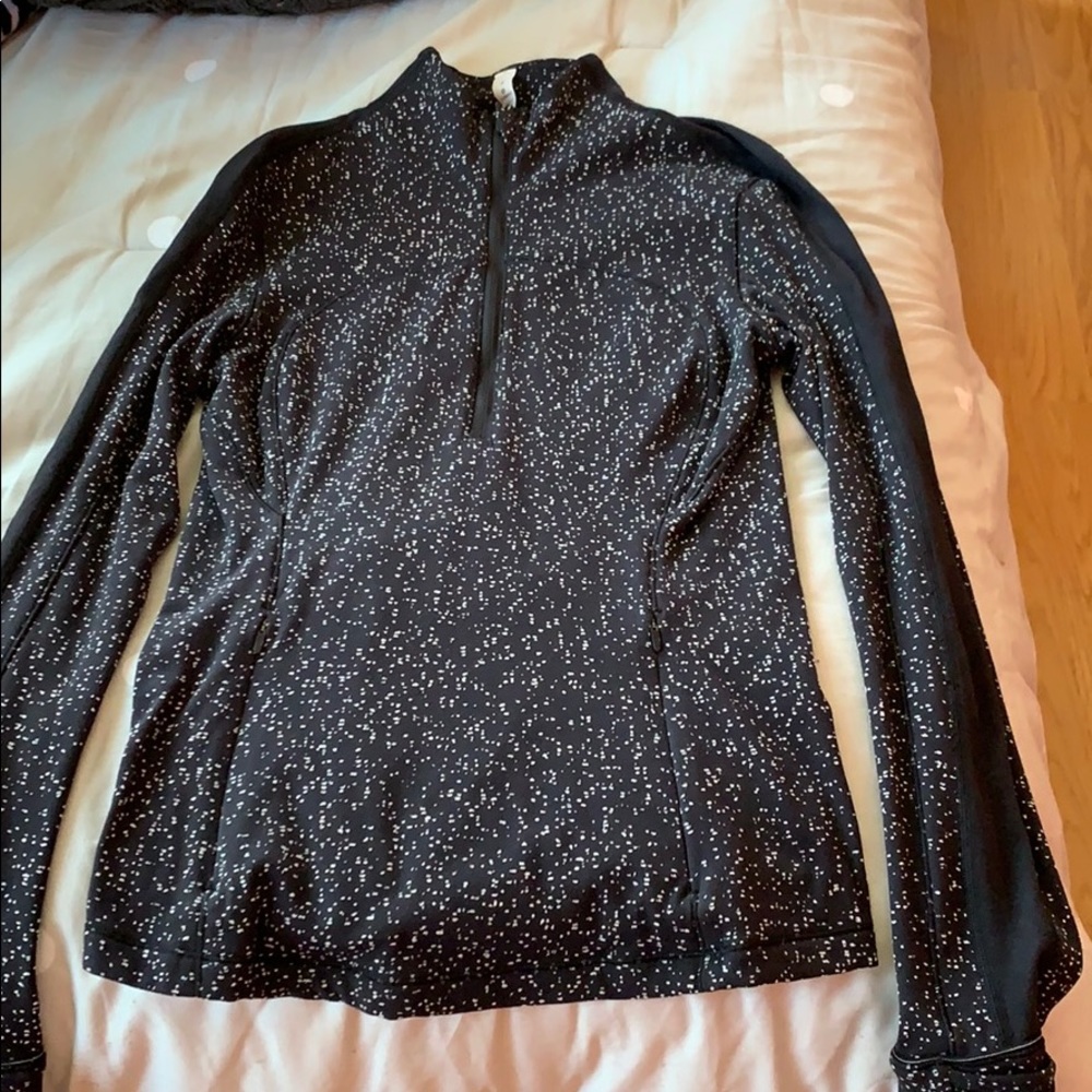 Lululemon Half Zip Pull Over